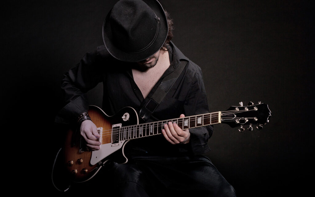 Guitarman Guitarman 1024x643