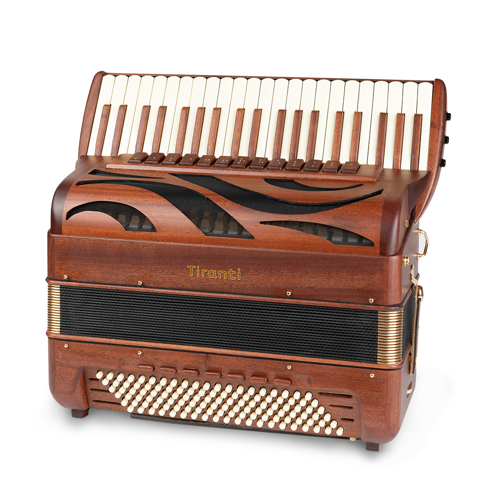 Tiranti Prestige accordion currently performed by Roberto Palermo