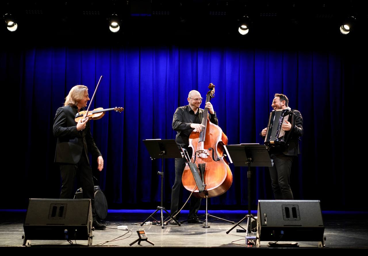 Roberto Palermo live performance